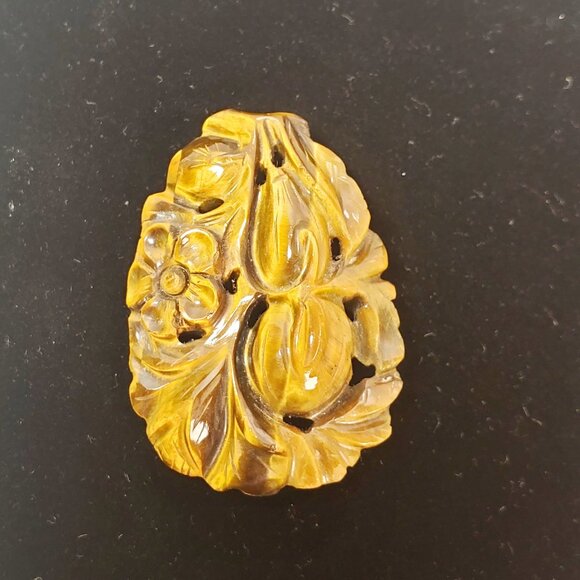 Vintage Hand-Carved Tiger’s Eye Stone • Floral Fruit Motif • Ready for Pendant S - Picture 9 of 11